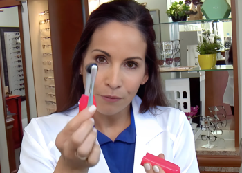 Peeps Eyeglass Cleaner Review 2026: Does This Carbon Lens Cleaning Tool Actually Work? 13 Peeps Eye Glass Cleaner Review