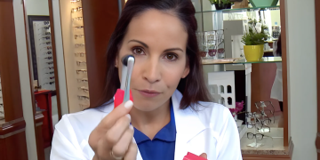 Peeps Eyeglass Cleaner Review 2026: Does This Carbon Lens Cleaning Tool Actually Work? 36 Peeps Eye Glass Cleaner Review